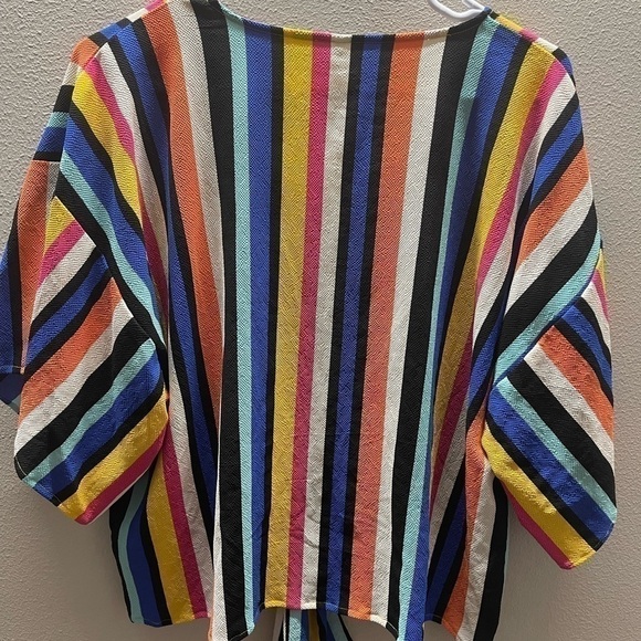 True DESTINY COLORFUL STRIPED TIE KNOT TUNIC SIZE LARGE - Picture 3 of 3